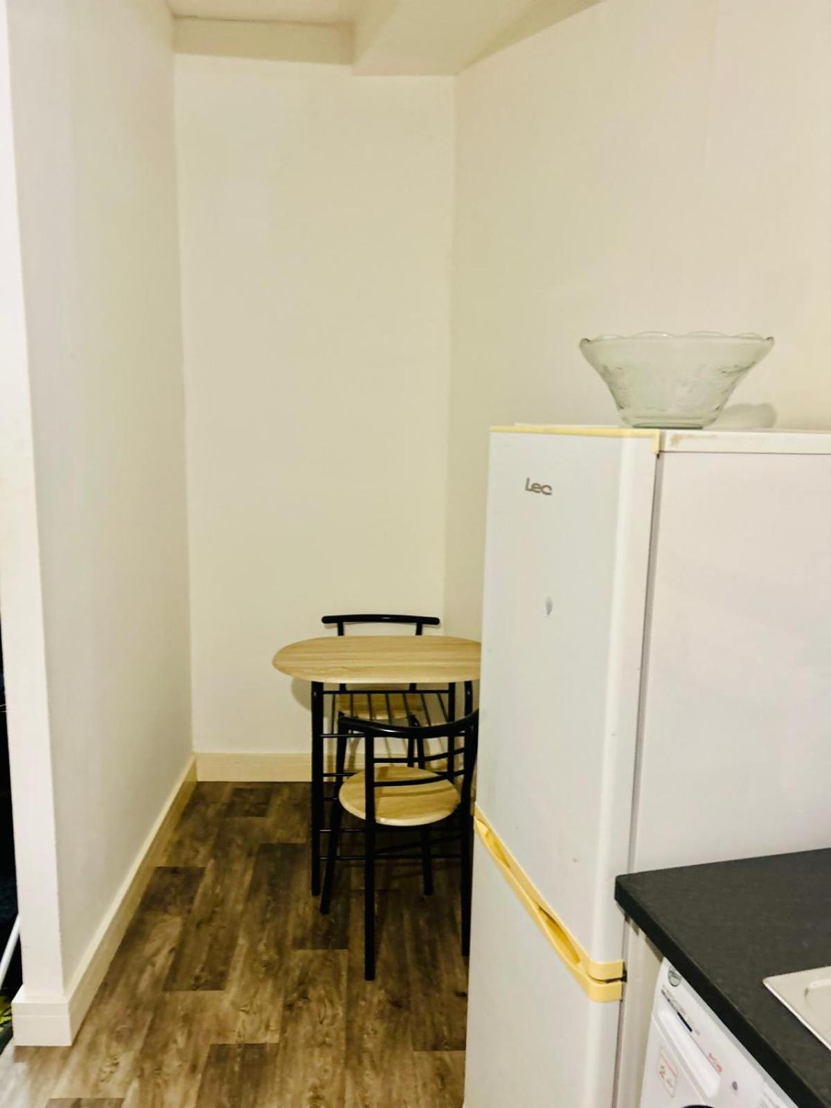 Studio Flat In דונקסטר מראה חיצוני תמונה